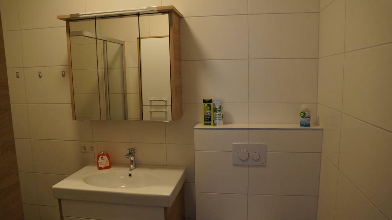Haus Konny Apartment Schladming Bagian luar foto